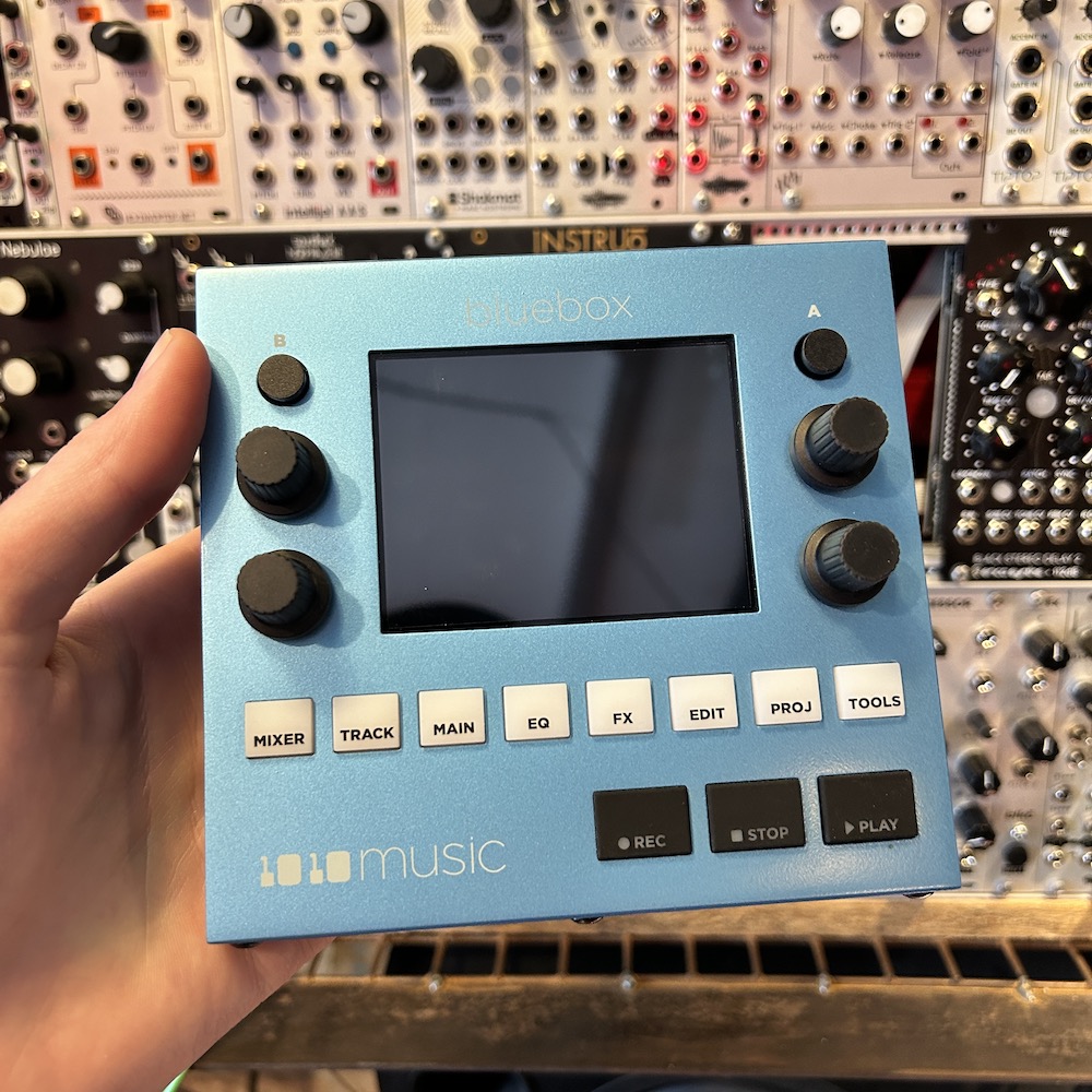 1010 Music Bluebox Desktop Compact Digital Recorder and Mixer Unit [B-Stock]